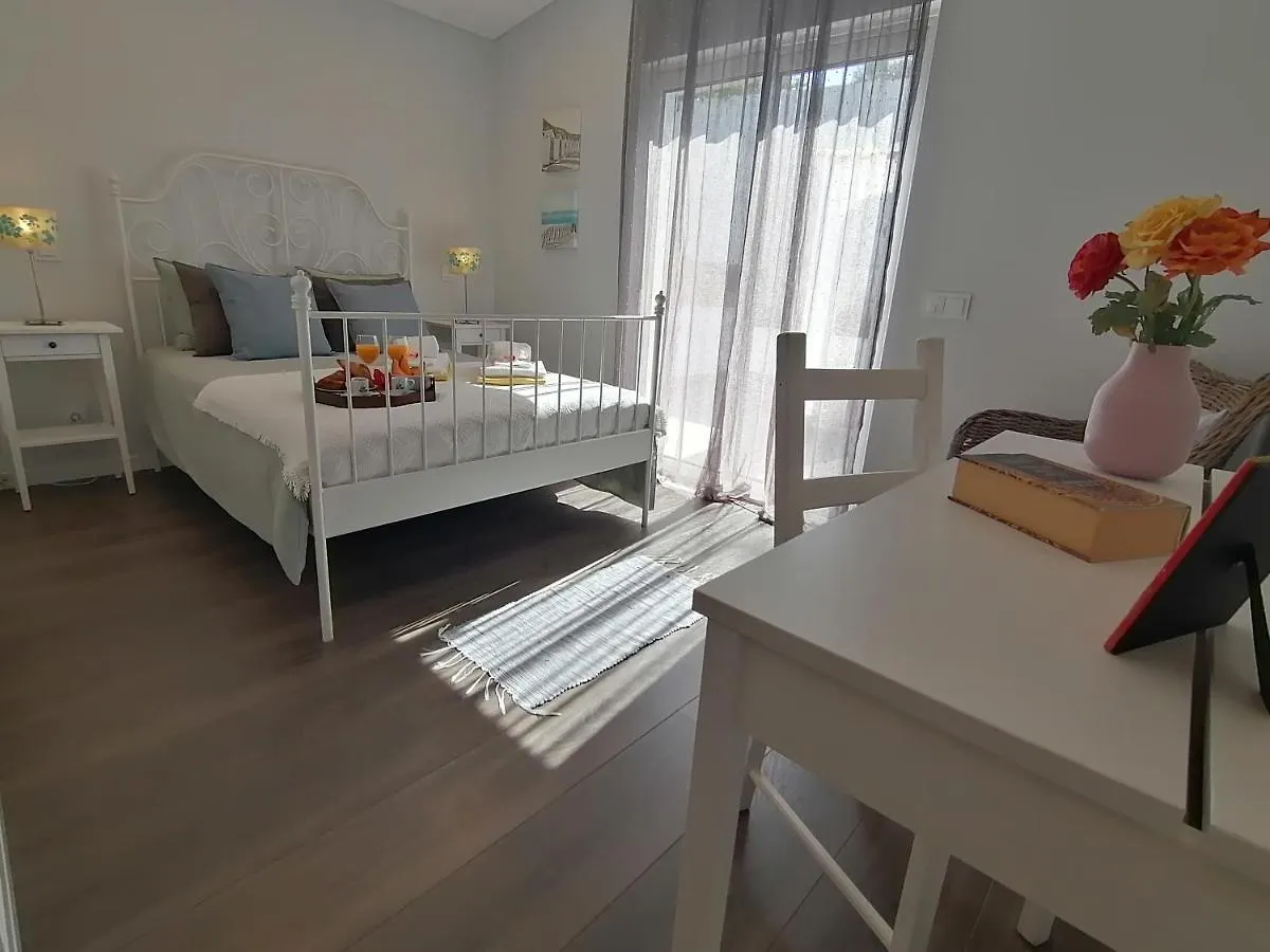 Modern Villa Near The Sea And Town Centre Alvor